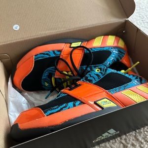 Boys Size 7 Basketball Shoes. Worn Once